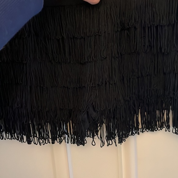 Decree shorts - Picture 3 of 3